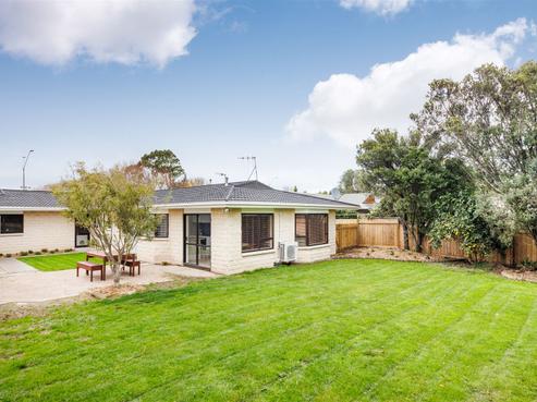130 John F Kennedy Drive, Milson