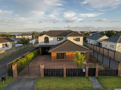 26 Halyard Place, Te Atatu Peninsula
