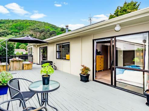72A Elizabeth Street, Waikanae