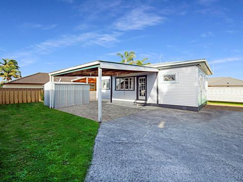 18A Cameron Street, Papakura