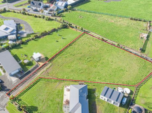 11 Grefor Lane, Waitarere