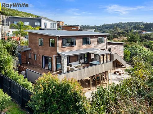 33 Pinebrook Lane, Maraetai