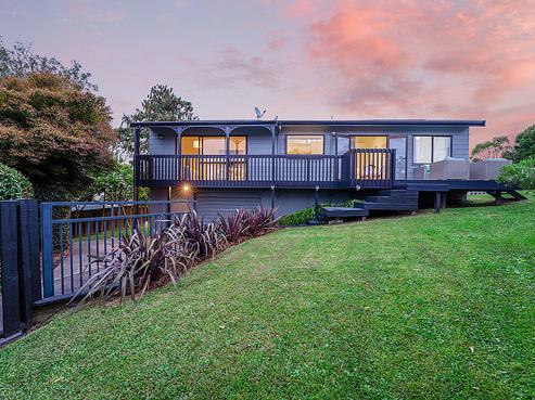 1/39 Athena Drive, Totara Vale