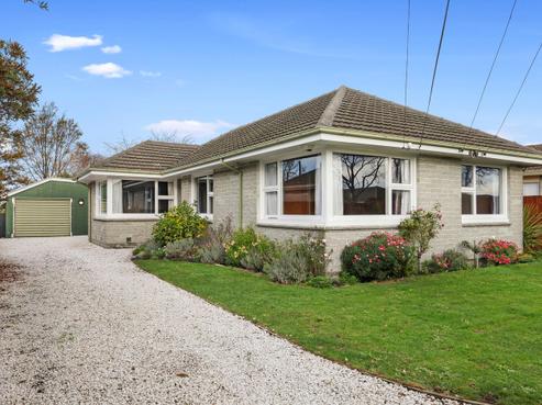 7 Carters Road, Aranui