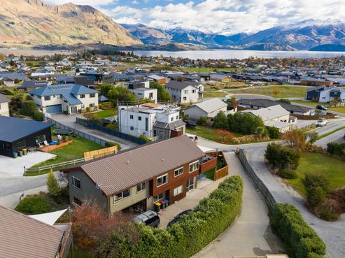 9 Matrica Court, Wanaka