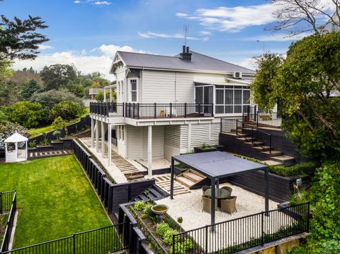 15 Lawrence Road, Napier Hill