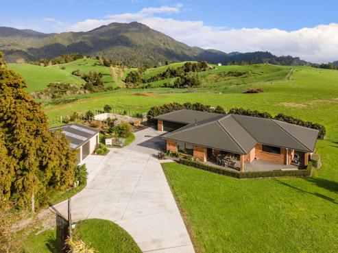 121 Swetman Road, Waikino