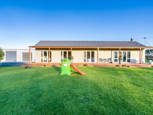 23 Mcgilvray Road, Myross Bush