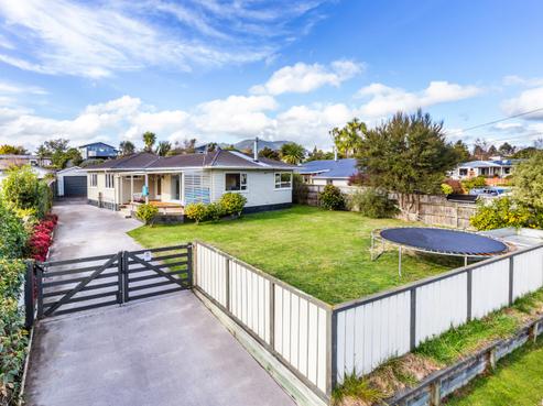 20 Tamatea Road, Taupo