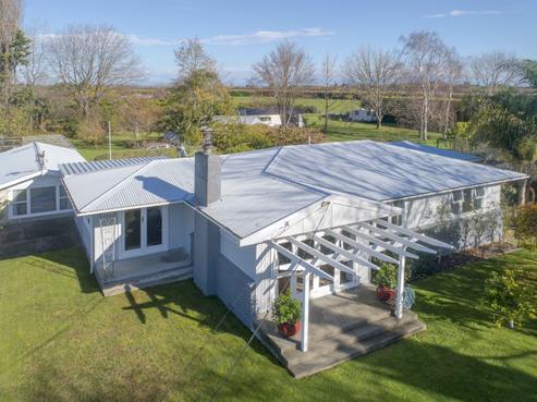166 Mill Road, Clive