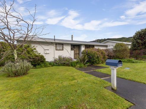 31A Roband Crescent, Brown Owl
