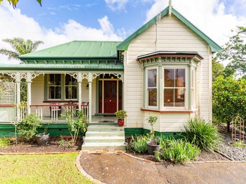 49 Kamo Road, Regent