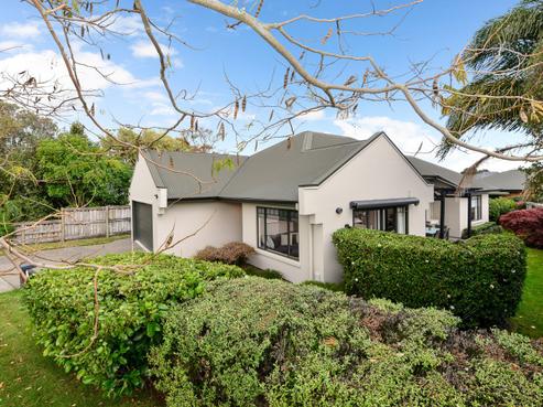 142 Rototuna Road, Rototuna