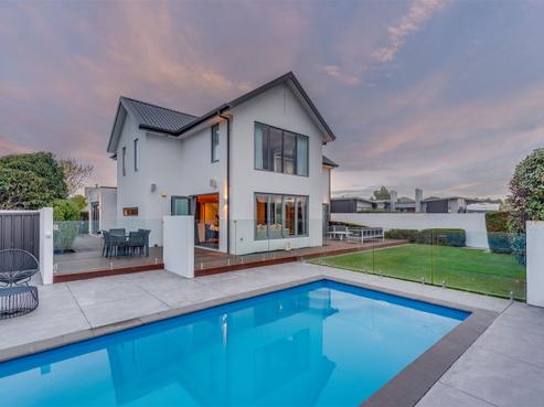 7 Sandalwood Place, Waimairi Beach