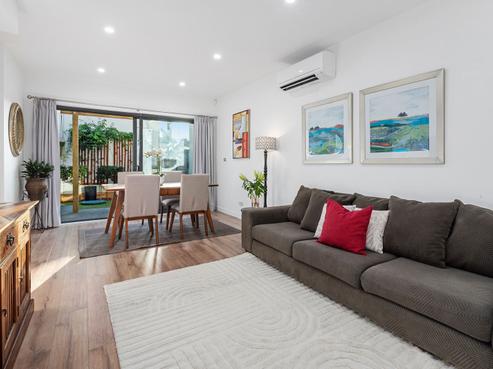 30 Bight Road, Long Bay