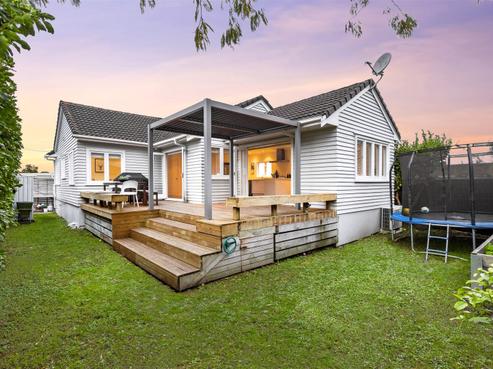 18 Hillcrest Avenue, Hillcrest