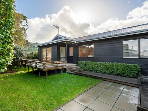 2/10 Harrison Avenue, Belmont