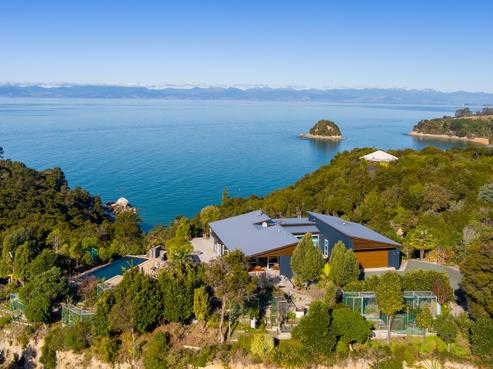 158 Tokongawa Drive, Kaiteriteri