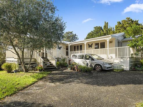 16 Armitage Road, Wellsford