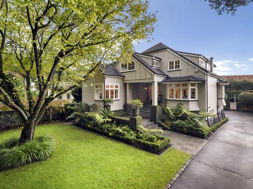 13 Glenfell Place, Epsom