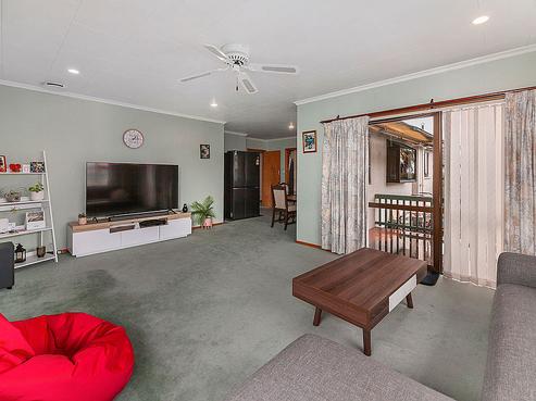 12 Titoki Street, Stoke