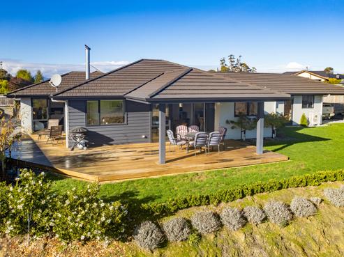 12 Les Wakefield Road, Mapua