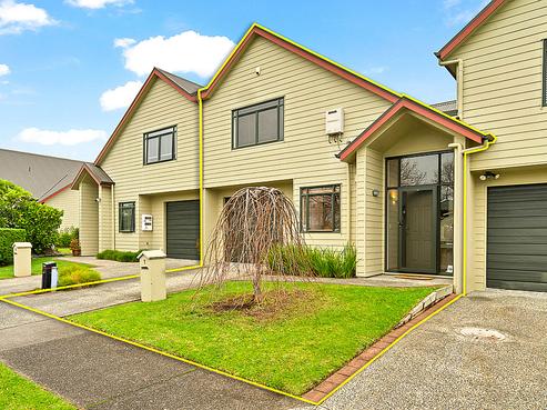 7 Rhone Avenue, Te Atatu Peninsula