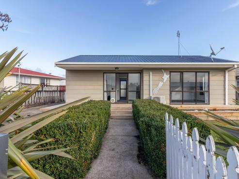 8 Dearle Street, Paeroa