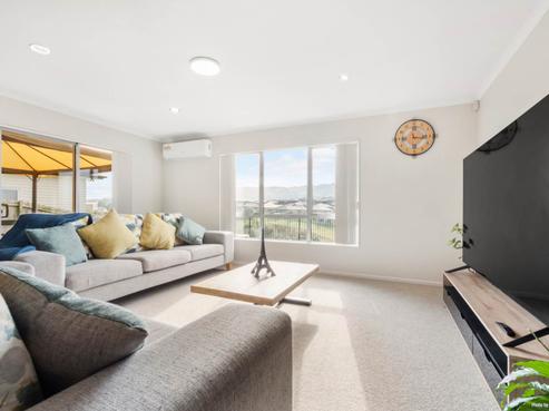 25 Mark Ball Drive, Pokeno