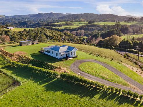 10 Athol Road, Waikino