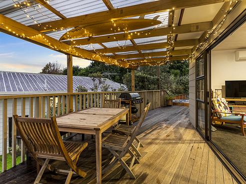 32 Bay Vista Drive, Red Beach