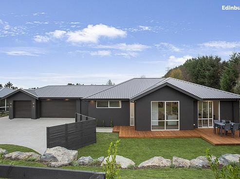 14 Redwoods Lane, Helensburgh