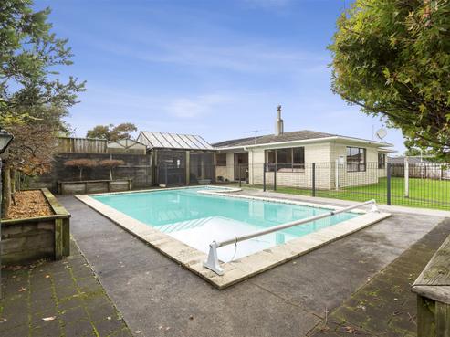 17 Cooke Farm Grove, Waiwhakaiho