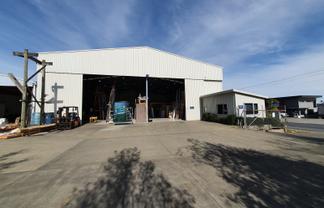 Large high stud warehouse