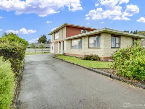 13 Selbourne Avenue, Richmond