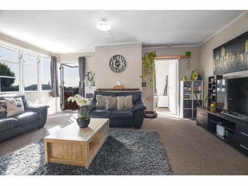 44 Rimu Street, Glenholme
