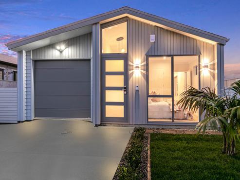 13 Makenu Crescent, Wainui