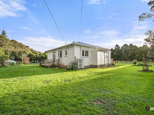 420 Whitemans Valley Road, Whitemans Valley
