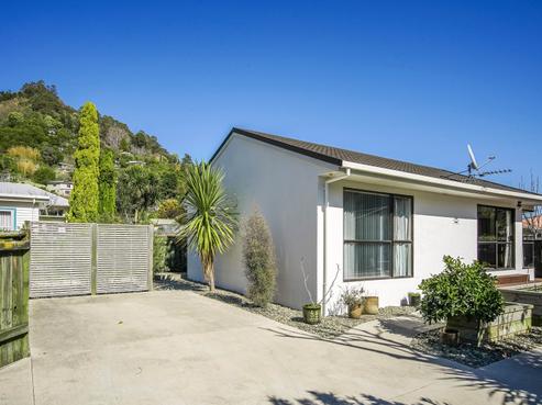 2/11 Mill Street, Maitai