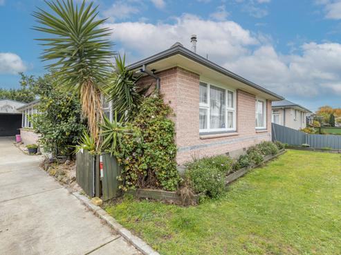 52 Lyndhurst Crescent, Aranui