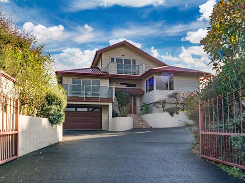16 Carpentras Way, Nukuhau