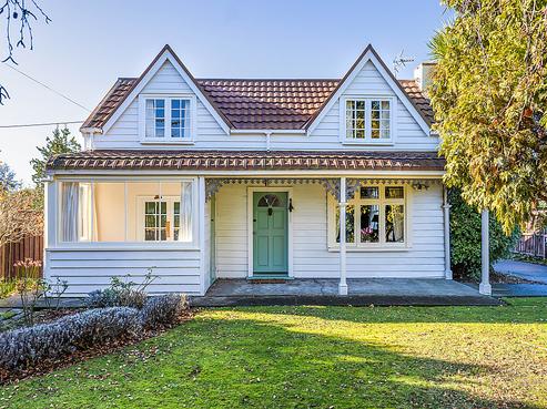 80 Main North Road, Woodend