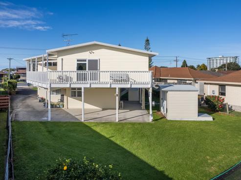 220 Centreway Road, Orewa