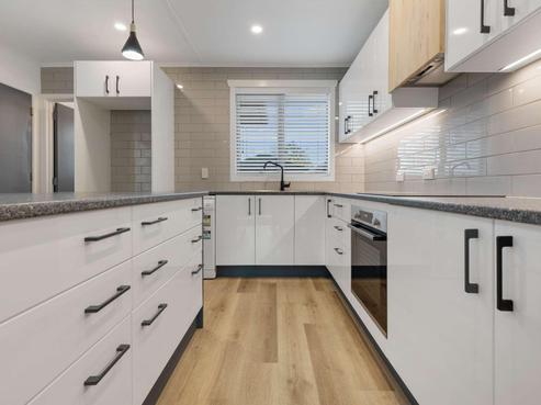60 Fairview Road, Western Heights