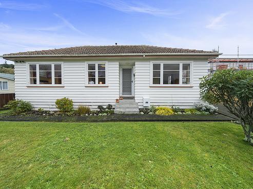 24 Stanley Street, Wainuiomata