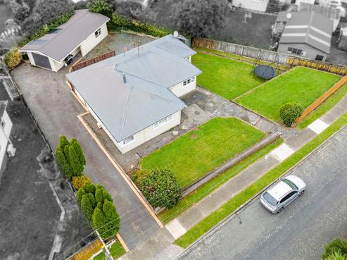 4 Sharpe Crescent, Wainuiomata