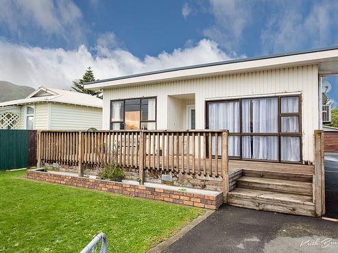 12 Elizabeth Street, Moera