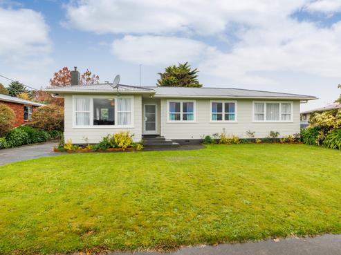44 Churcher Street, Feilding