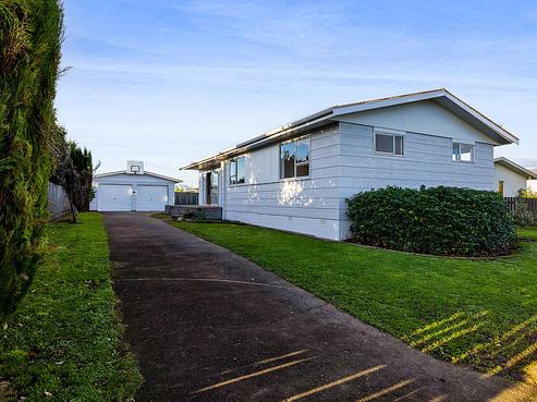 42 Kamahi Avenue, Hawera