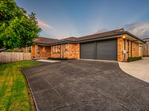 6 Pitlochry Place, Highland Park